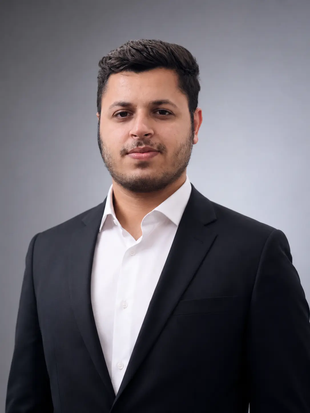 Naseem Khan professional photo